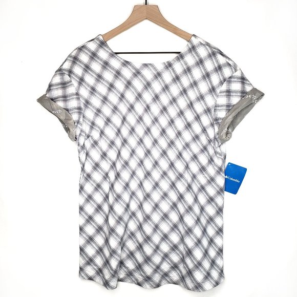 Columbia Tops - NEW Columbia Times Two V-back Short Sleeve Top